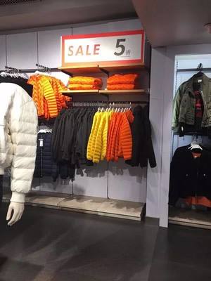 美邦五角場萬達(dá)店猜燈謎活動 潮流服飾與傳統(tǒng)文化完美邂逅